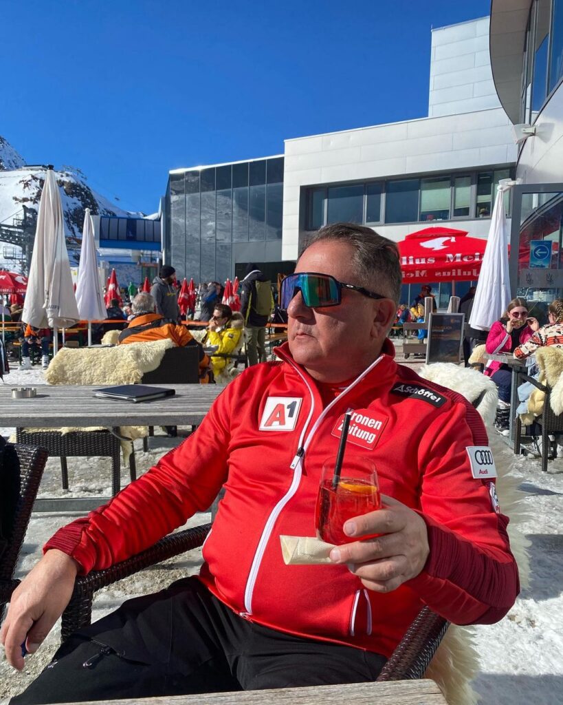 330796867_736672557809729_8234406524766559195_n